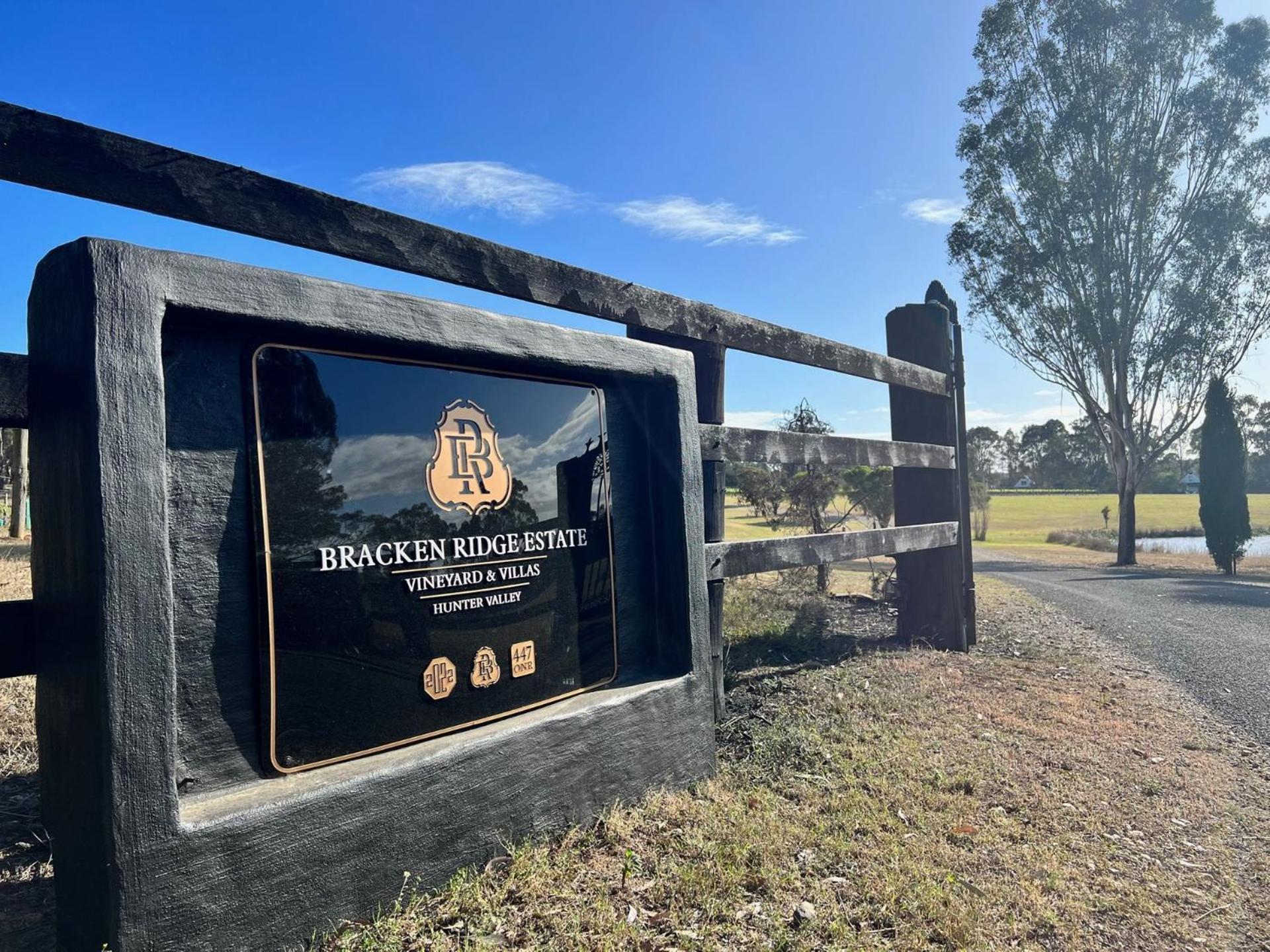 Bracken Ridge Vineyard The Entire Estate Rothbury ภายนอก รูปภาพ